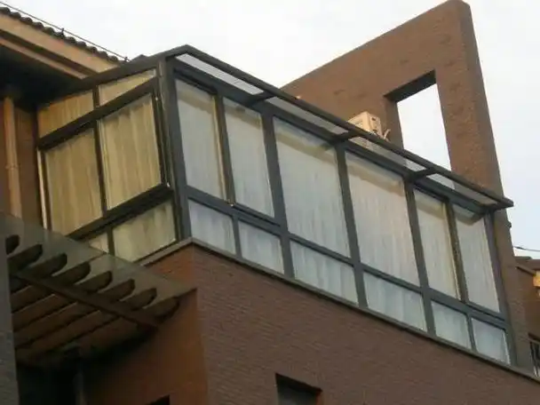 玻璃阳光房阳台效果图大全(还是这样封露台好)(6)