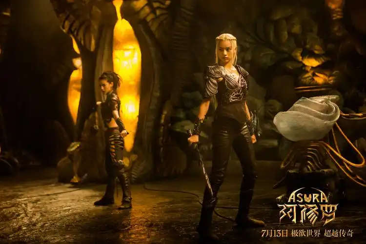 奥斯卡最佳服装设计得主奈拉 淡定回应《阿修罗》女一华蕊白发造型