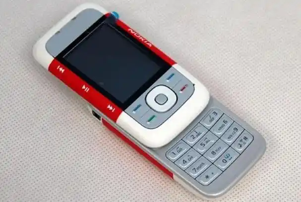 新版诺基亚5300来了!一眼就是"回忆杀",采用实体键盘