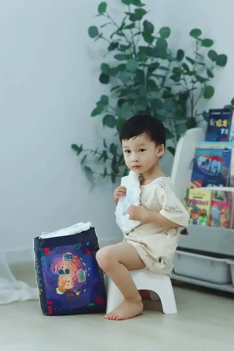 拒绝过早把尿 | 亲测不会红pp的拉拉裤.·宝宝到了三岁了 - 抖音