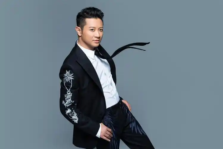 data-lemmaid="114606">上海 /a>,中国内地男歌手,音乐制作人,演员