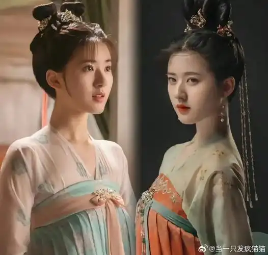 发型#这种唐朝的妆造真的很适合她赵露思超话赵露思|珠帘玉幕|李乐嫣