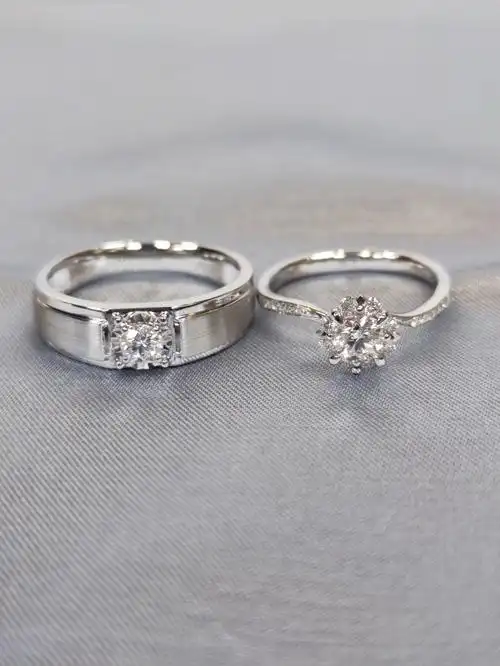 结婚钻戒