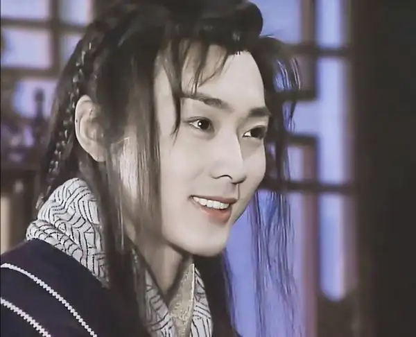 傅玉书的一笑 让人忘却他是个坏事做尽的反派 删除 赞回应 来自 豆瓣