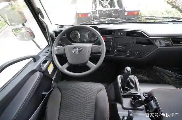 10款解放卡车中控实力,颜值大比拼,你最中意哪一款?