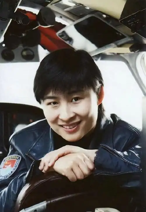 中国首位女航天员刘洋结婚8年没生子飞天前为丈夫留2条遗言