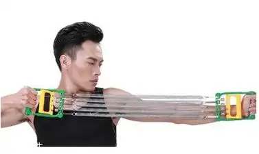 弹簧拉力器怎么练胸肌