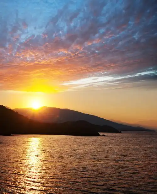 漂亮的大海高清图片大全.海边唯美风景.蓝天大海风光,美丽治愈