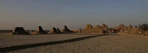 沙雕公园远眺图.