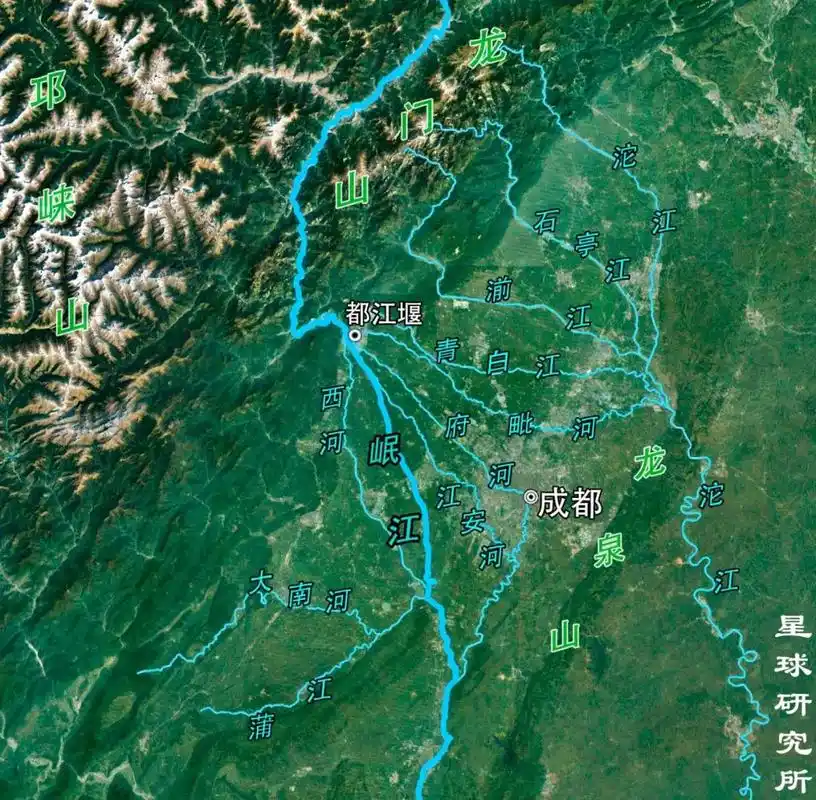 是四川盆地河网最稠密的地区 (成都水系图,包括了后来的人工河道,制图
