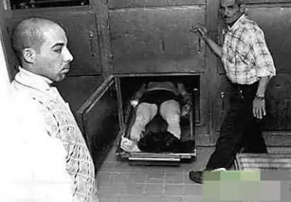 曾强奸停在停尸房内的至少100名女尸,而这个数字或许还将更多!