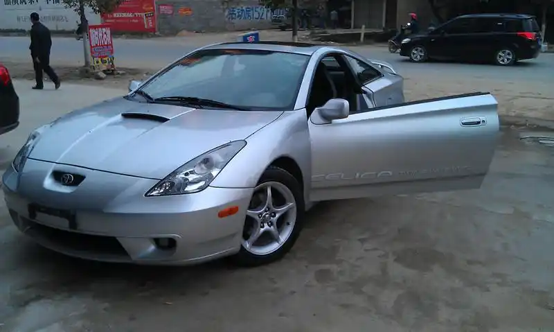 02年的丰田赛利卡1.8自动的新车价是多少钱呢?