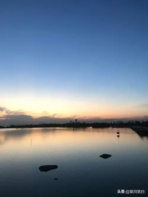 头条问答 - 有没有好看的手机背景图?(20个回答)