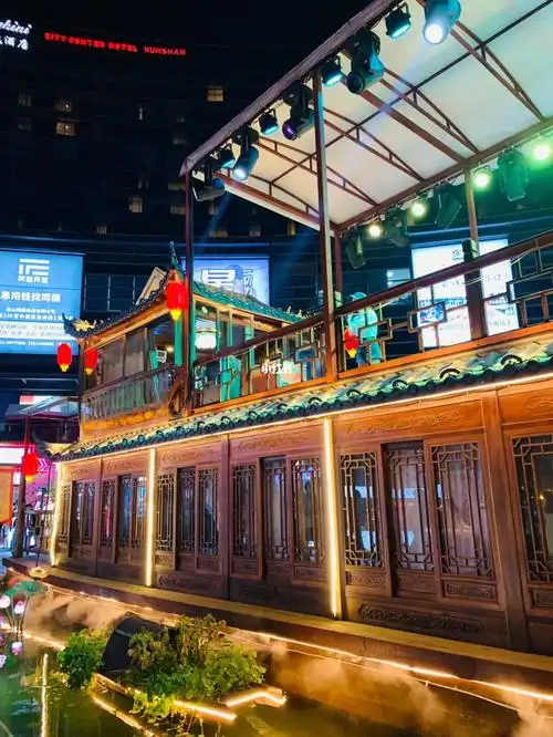 我的退休生活:记录日常#这是夜昆山 ·美食不夜城