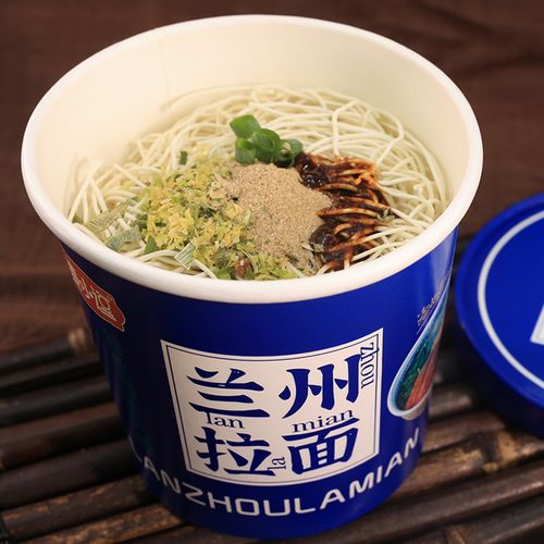 兰州麦小牛肉面整箱桶装拉面重庆小面油炸方便面冲泡方便面