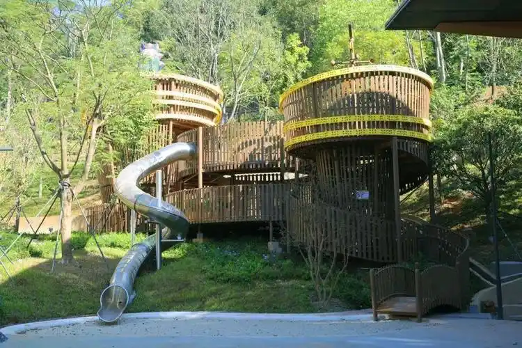 深圳最大儿童公园开园,无动力玩具惹人注目!