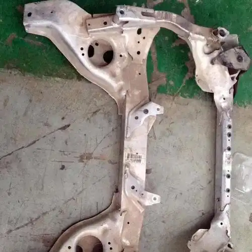 适用于宝马x1 e84 f49 f48 x2 f39前后桥元宝梁四方架原装拆车件