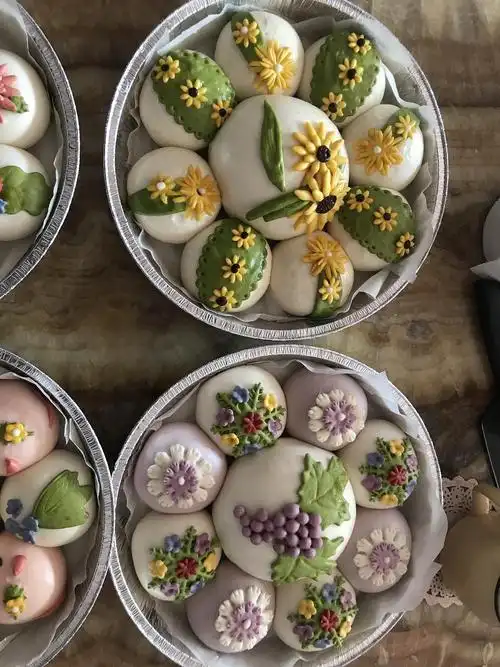 花色包子