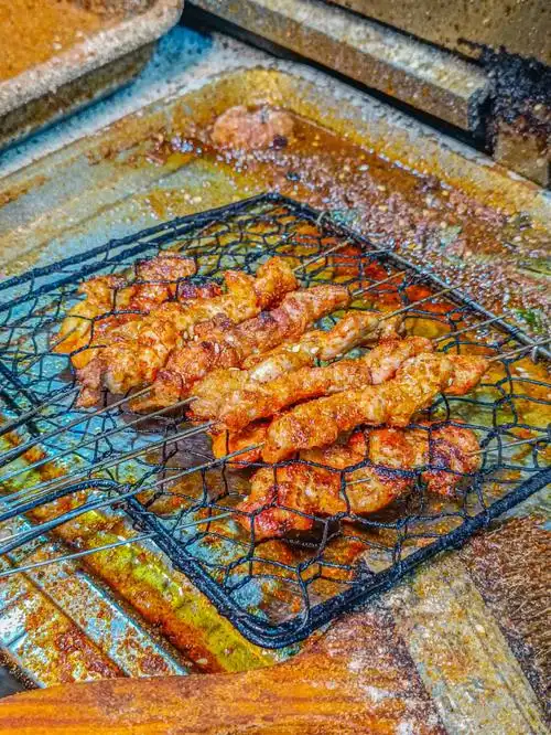 武昌第一家瓦缸烧烤哪个姐妹们还不知道的