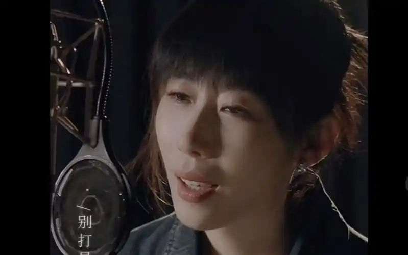 任素汐——《王招君》 你看十里繁华长街长,看满荒唐写纸上