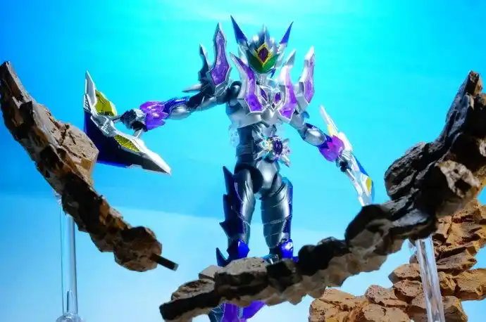 发表了博文《可动改造:进化版 铠甲勇士酷雷伏 玩具 评测》 拿瓦的