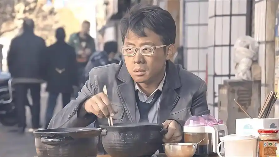 追凶者也张译吃羊肉米线这段真是神演技教科书级的