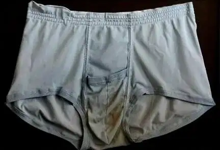 内裤直接黏糊糊,汗哒哒,闷