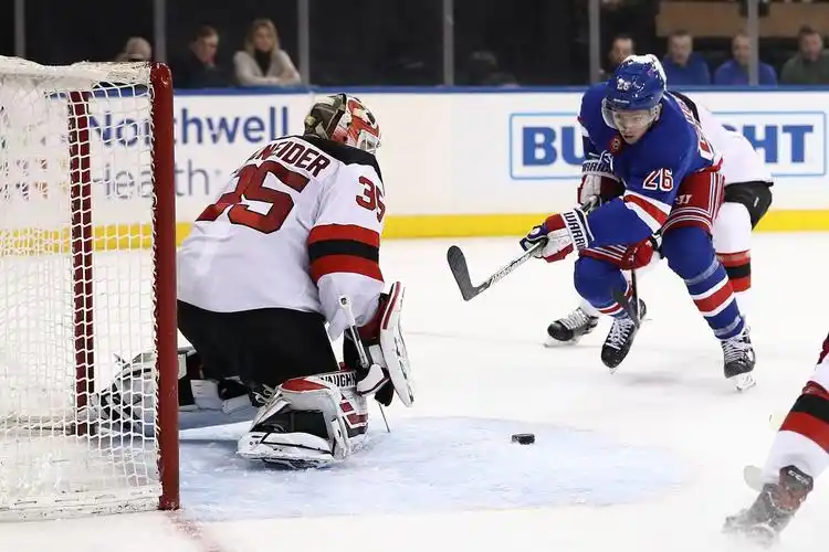 an afternoon disgust: new jersey devils flopped in 2-5 loss to
