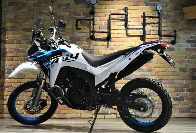 2021年4款国内能够买到,并且可以上牌的越野摩托车简介.