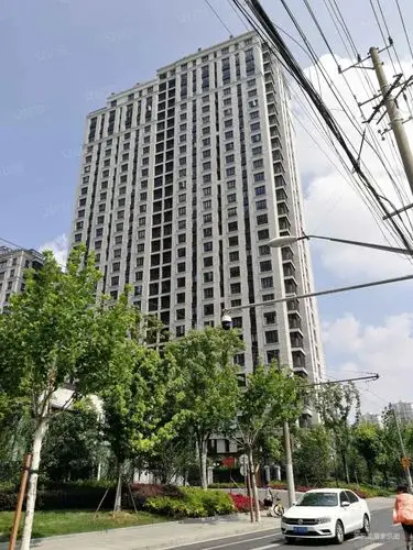 翠湖天地隽荟都4室2厅4卫376.17㎡南北8120万