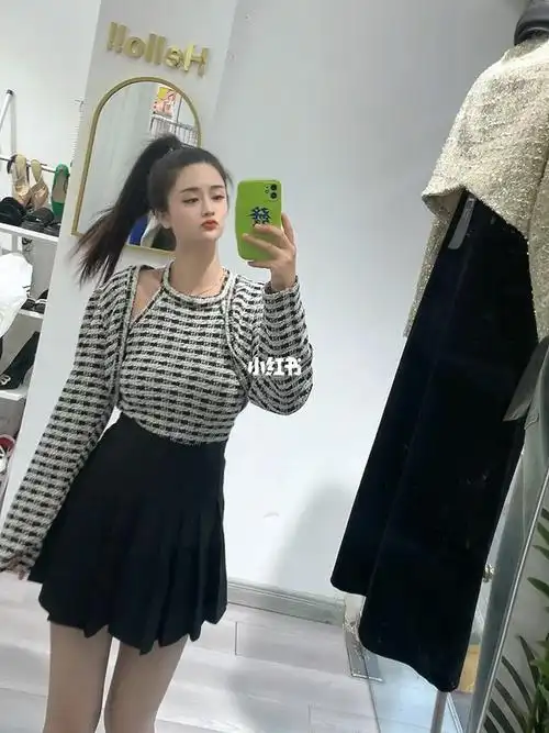 身高162体重115斤穿搭