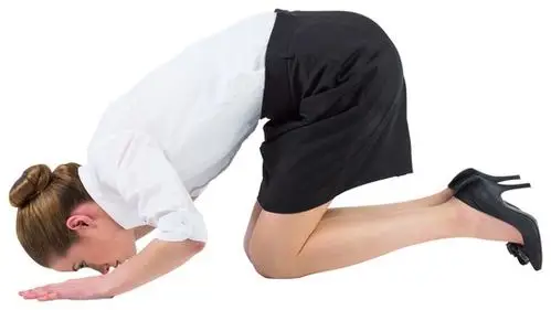 跪下创意图片,高清图片,图片素材大全,正版图片素材网,商业图片素材网