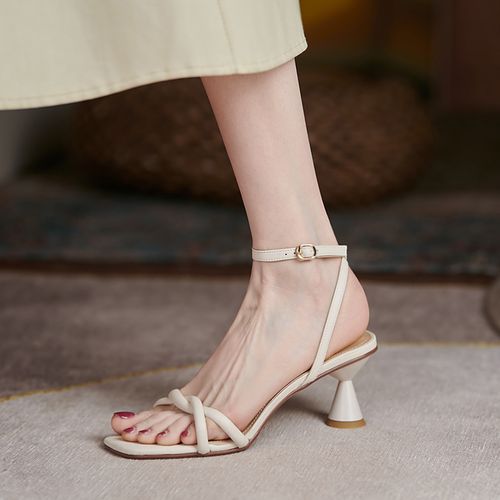 2021年夏季新款露趾凉鞋女细跟高跟鞋仙女风小跟一字带通勤凉鞋女