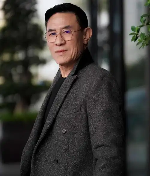 朱时茂|打着老戏骨的名号,但在娱乐圈"横行霸道"的明星,现沦为过街鼠