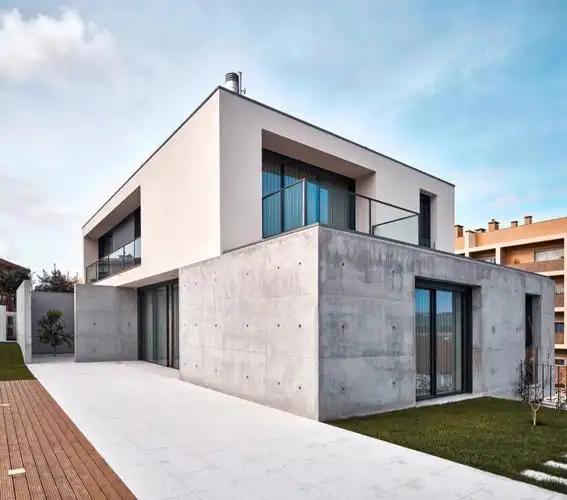 两层清水混凝土现代别墅分享附首层平面