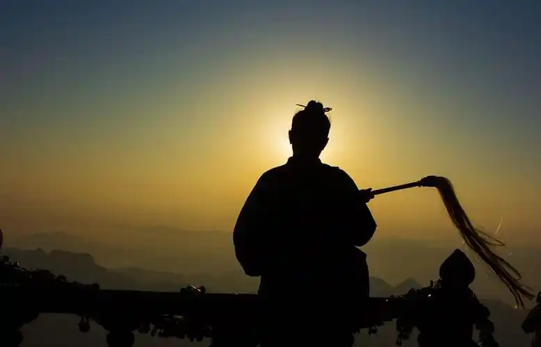 打坐修炼中频频受到干扰,该如何是好?