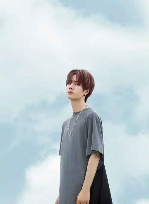 2018王一博携程宣传照&花絮照#王一博的考古日常##王一博