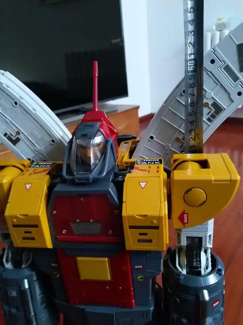 变形金刚之威将大力金刚