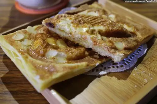 鲷可颂(台湾大道店)香,酥,平价日式可颂鲷鱼烧~105.04.21