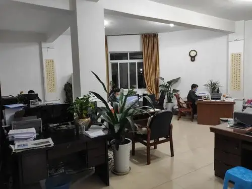 【部门动态】天全县人民政府办公室 统筹推进防疫工作  全力打赢三场