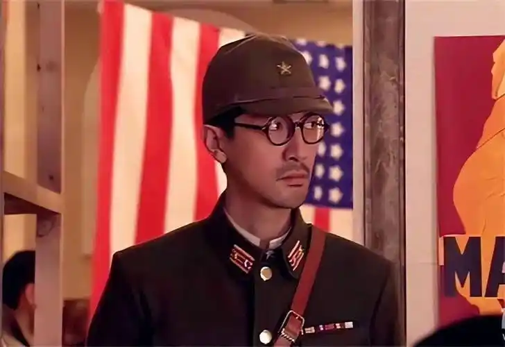 没想到,2023年一开年,张鲁一以这种方式打出王炸_角色_话剧_表演