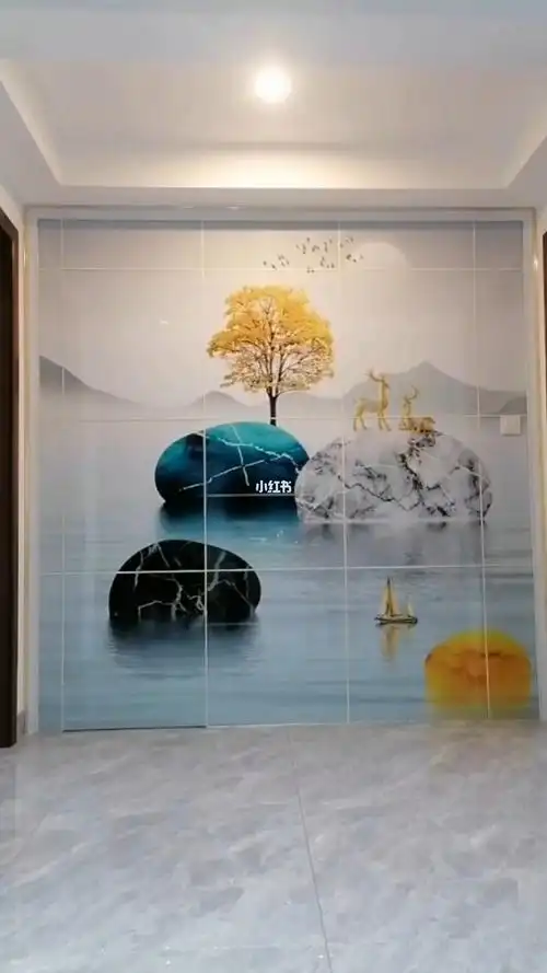 卫生间隐形门设计