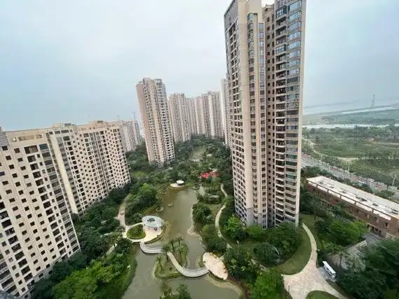 珠海香洲南屏华发水岸(二期)新出全新三房 华发水岸 精装修 干净舒适