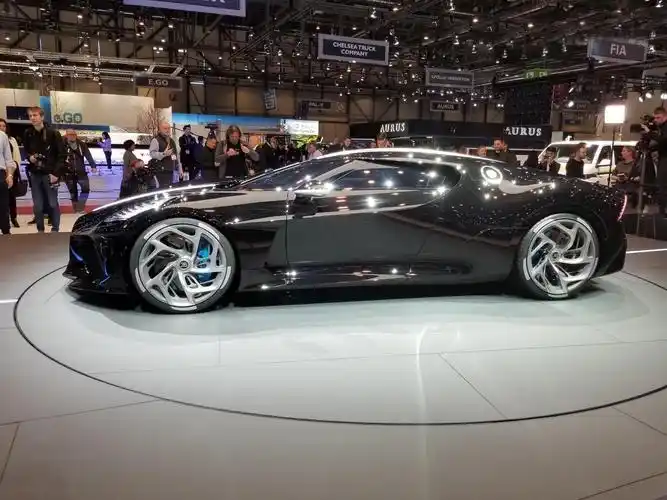 布加迪的王炸售价高达8000多万的私人订制全球仅1台