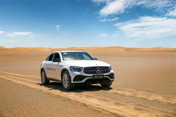 王的试炼|因为热爱奔驰suv,我们一直"奔驰"在路上