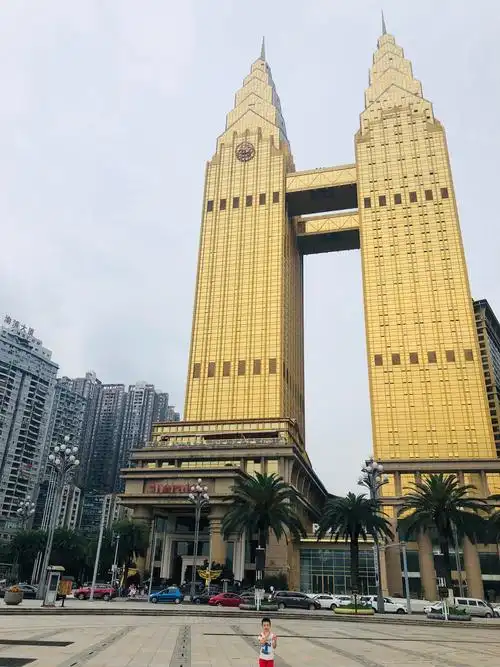 重庆摩天双子塔