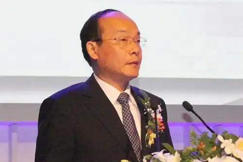 徐平掌舵一汽一周年:上市,自主等三大难题仍未解