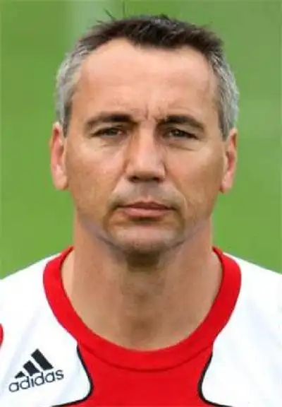 彼得·帕库尔特