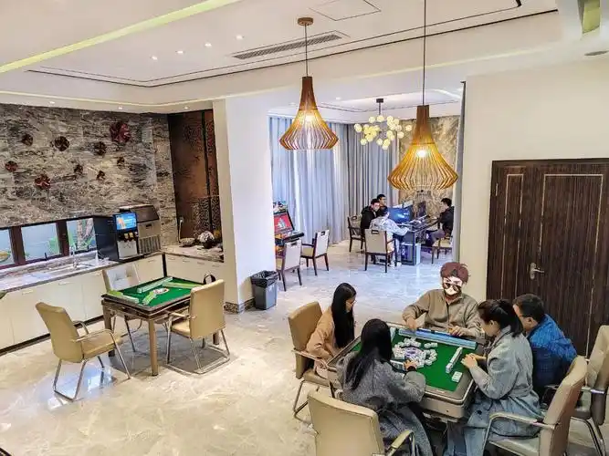 翡翠松山湖御半岛别墅轰趴