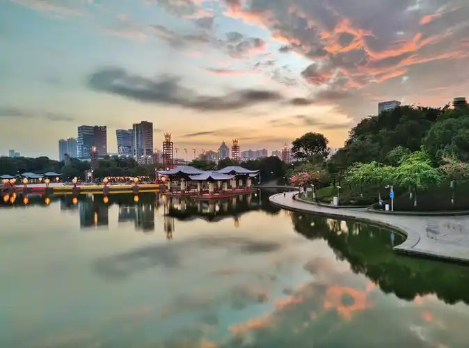 佛山千灯湖晚霞